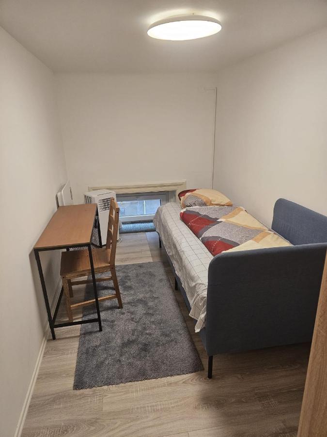 7Dab 4 Josika 28 Contactless Self Check-In Hotel Budapest Eksteriør billede